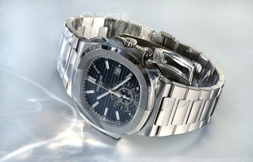 Խ�����ٴ�����AQUANAUT�ֱ����չ�˾
