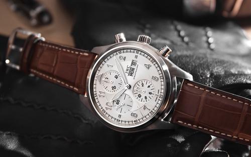 ��������ʫ�����ݺ��ĺ��ֱ�����