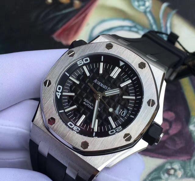 ���Ƕ��ְ����ֱ����ռ���